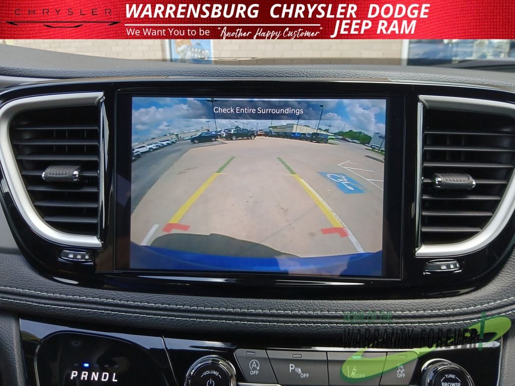 2027 Chrysler Pacifica PACIFICA SELECT AWD