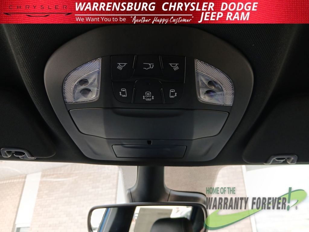 2027 Chrysler Pacifica PACIFICA SELECT AWD