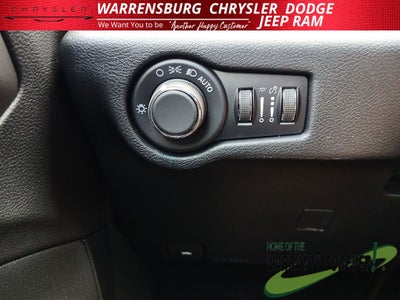 2027 Chrysler Pacifica PACIFICA SELECT AWD