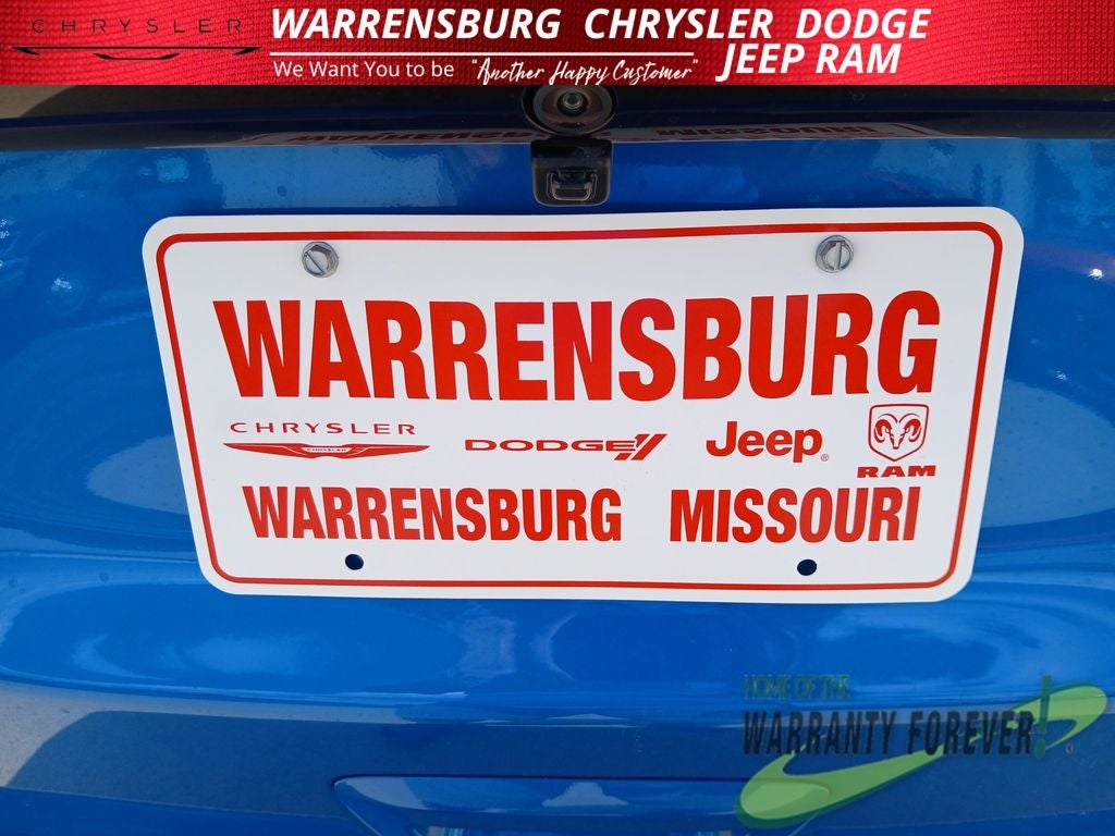 2027 Chrysler Pacifica PACIFICA SELECT AWD