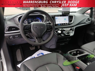 2026 Chrysler Pacifica PACIFICA SELECT AWD