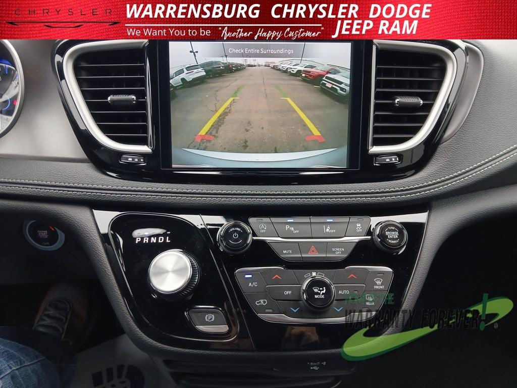 2026 Chrysler Pacifica PACIFICA SELECT AWD