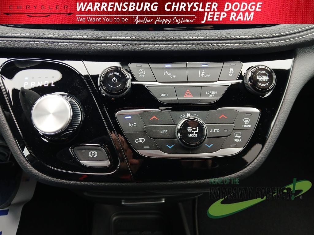 2026 Chrysler Pacifica PACIFICA SELECT AWD