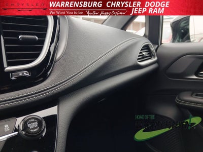 2026 Chrysler Pacifica PACIFICA SELECT AWD