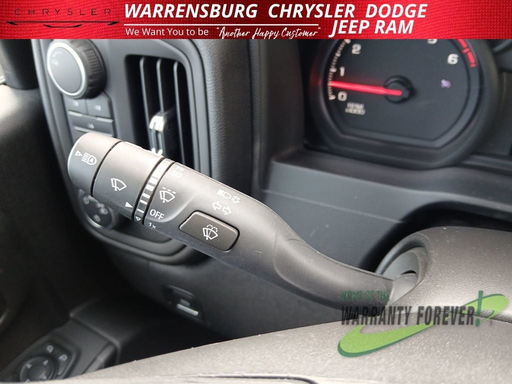 2025 Chevrolet Silverado 2500HD 4WD Crew Cab Standard Bed Custom