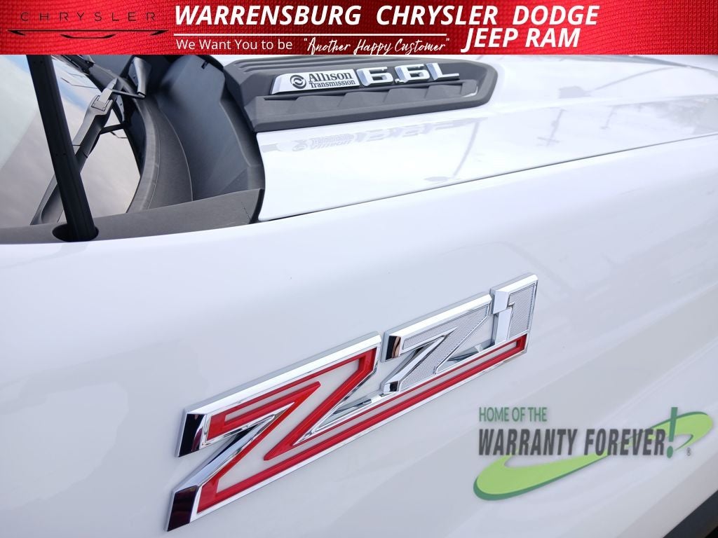 2025 Chevrolet Silverado 2500HD 4WD Crew Cab Standard Bed Custom