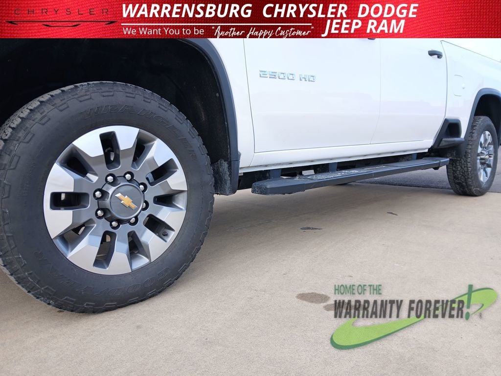 2025 Chevrolet Silverado 2500HD 4WD Crew Cab Standard Bed Custom