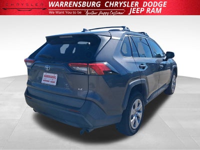 2020 Toyota RAV4 LE