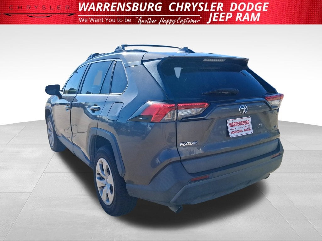 2020 Toyota RAV4 LE