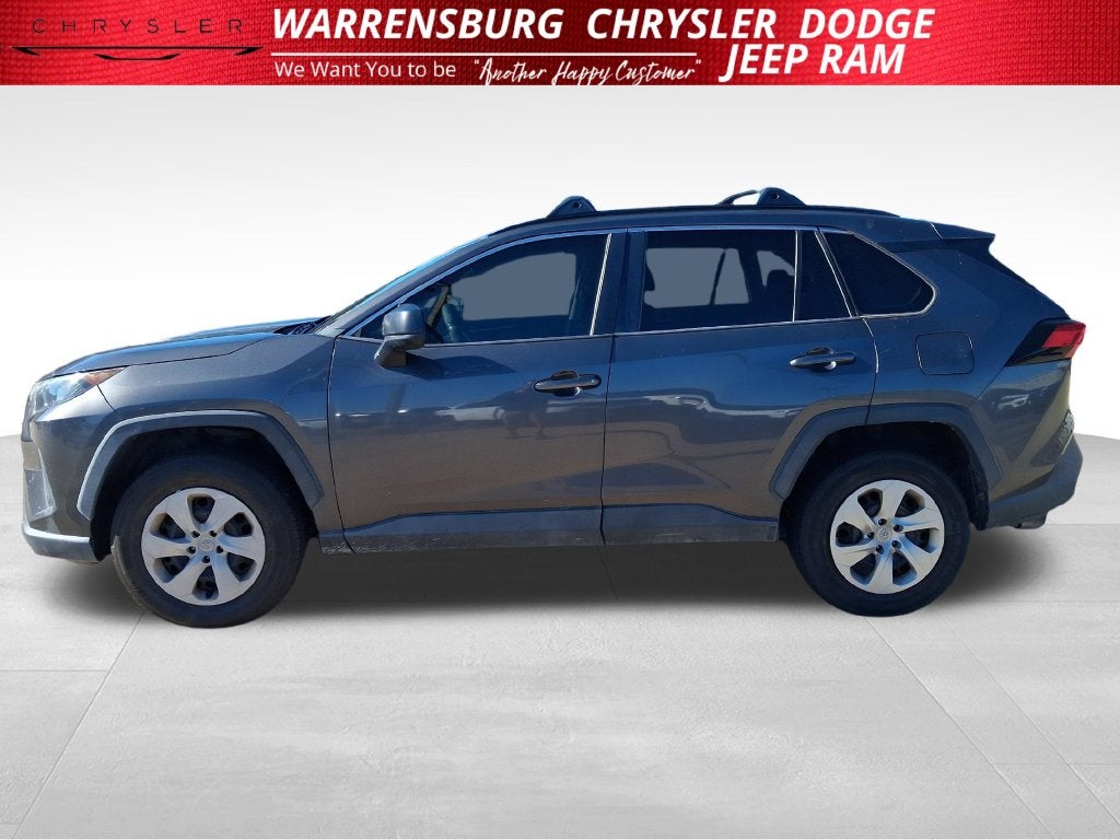 2020 Toyota RAV4 LE