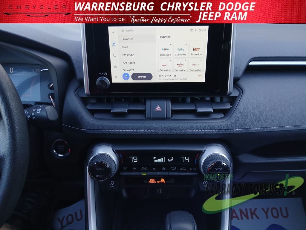 2025 Toyota RAV4 XLE