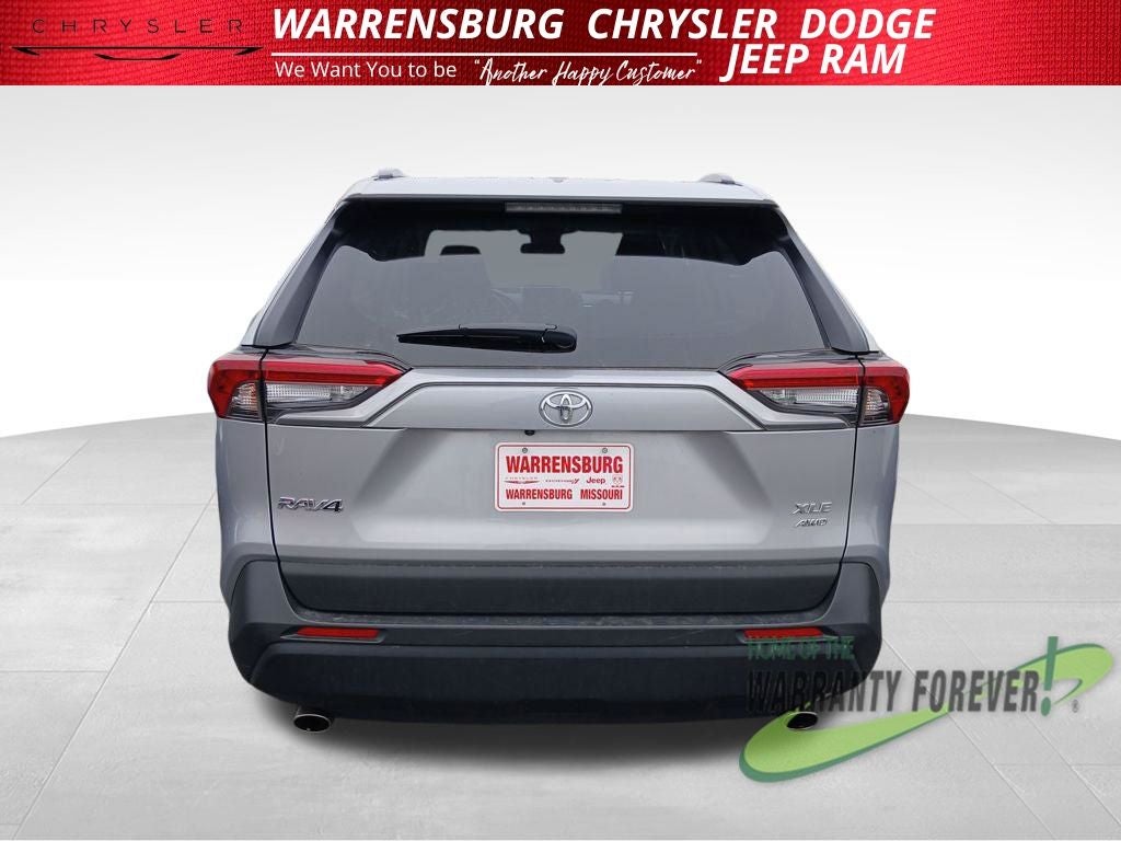 2025 Toyota RAV4 XLE