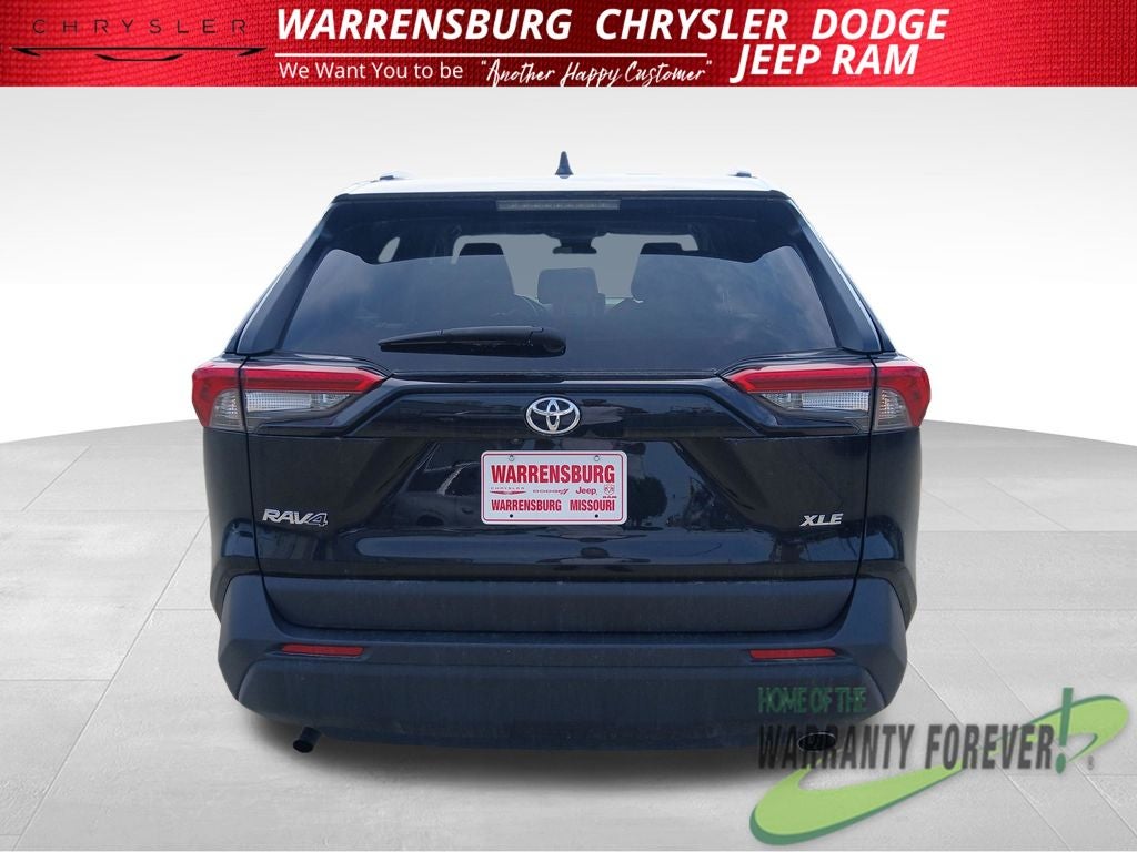 2025 Toyota RAV4 XLE