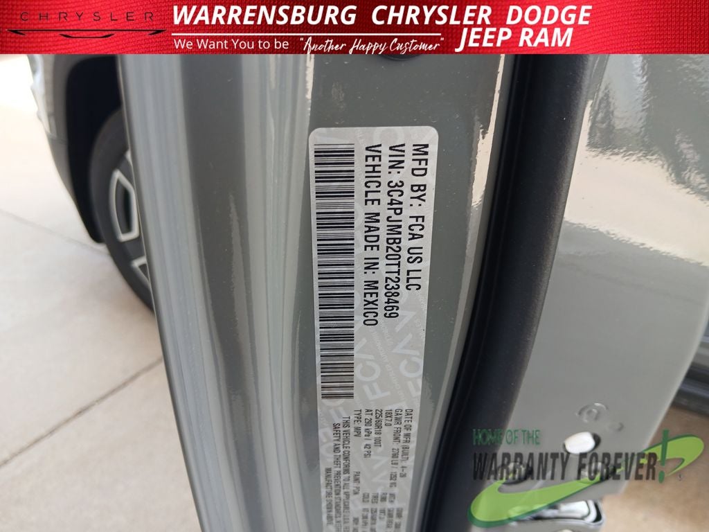 2026 Jeep Cherokee CHEROKEE LAREDO 4X4