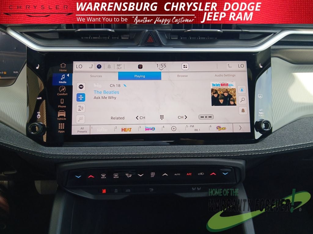 2026 Jeep Cherokee CHEROKEE LAREDO 4X4