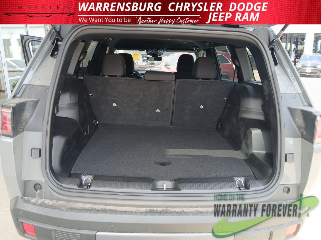 2026 Jeep Cherokee CHEROKEE LAREDO 4X4
