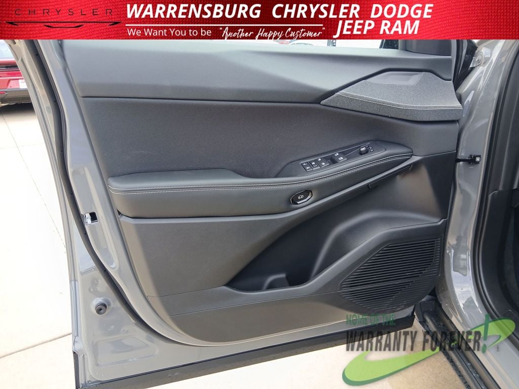 2026 Jeep Cherokee CHEROKEE LAREDO 4X4
