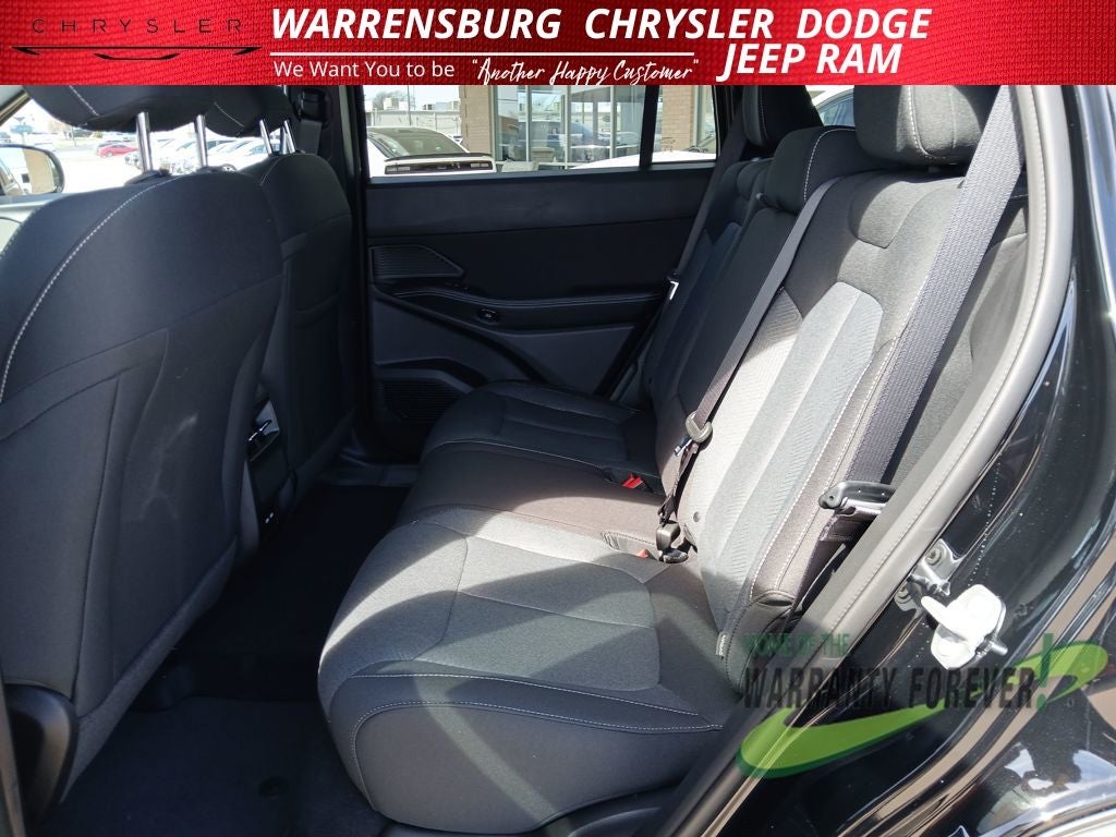 2026 Jeep Cherokee CHEROKEE LAREDO 4X4