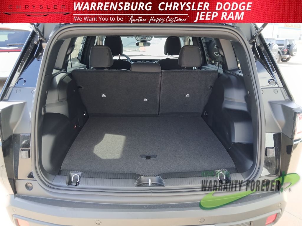 2026 Jeep Cherokee CHEROKEE LAREDO 4X4