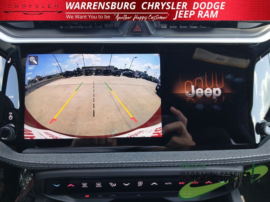 2026 Jeep Cherokee CHEROKEE LAREDO 4X4