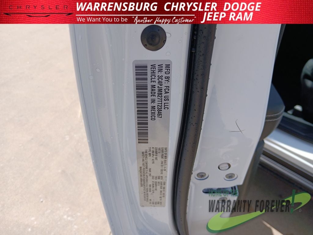 2026 Jeep Cherokee CHEROKEE LAREDO 4X4