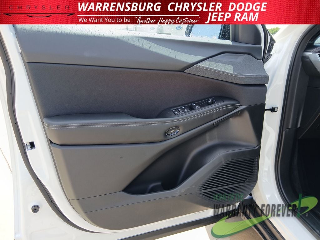 2026 Jeep Cherokee CHEROKEE LAREDO 4X4