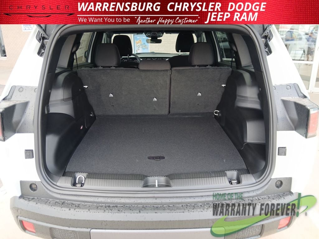 2026 Jeep Cherokee CHEROKEE LAREDO 4X4