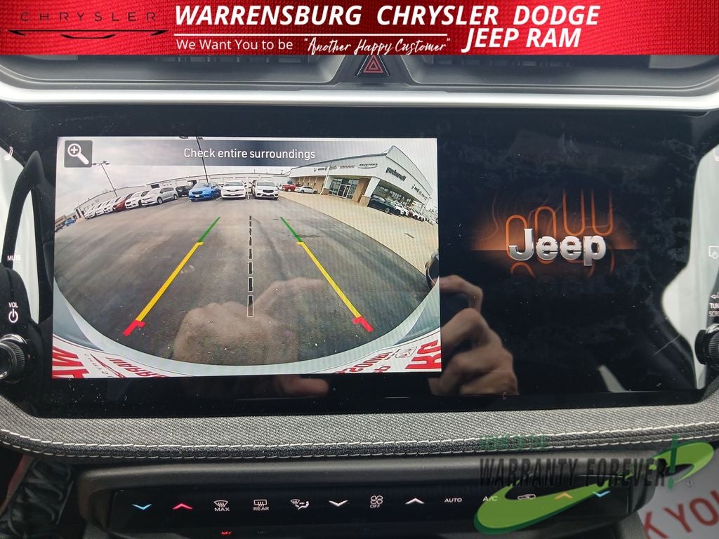 2026 Jeep Cherokee CHEROKEE LAREDO 4X4