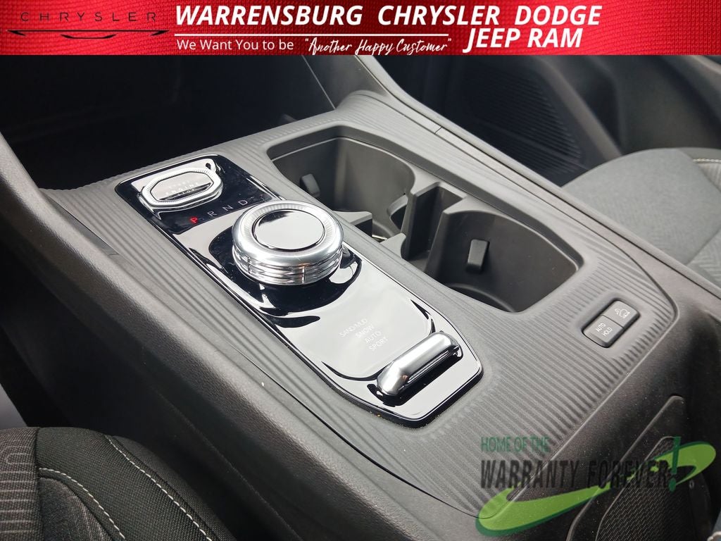 2026 Jeep Cherokee CHEROKEE LAREDO 4X4
