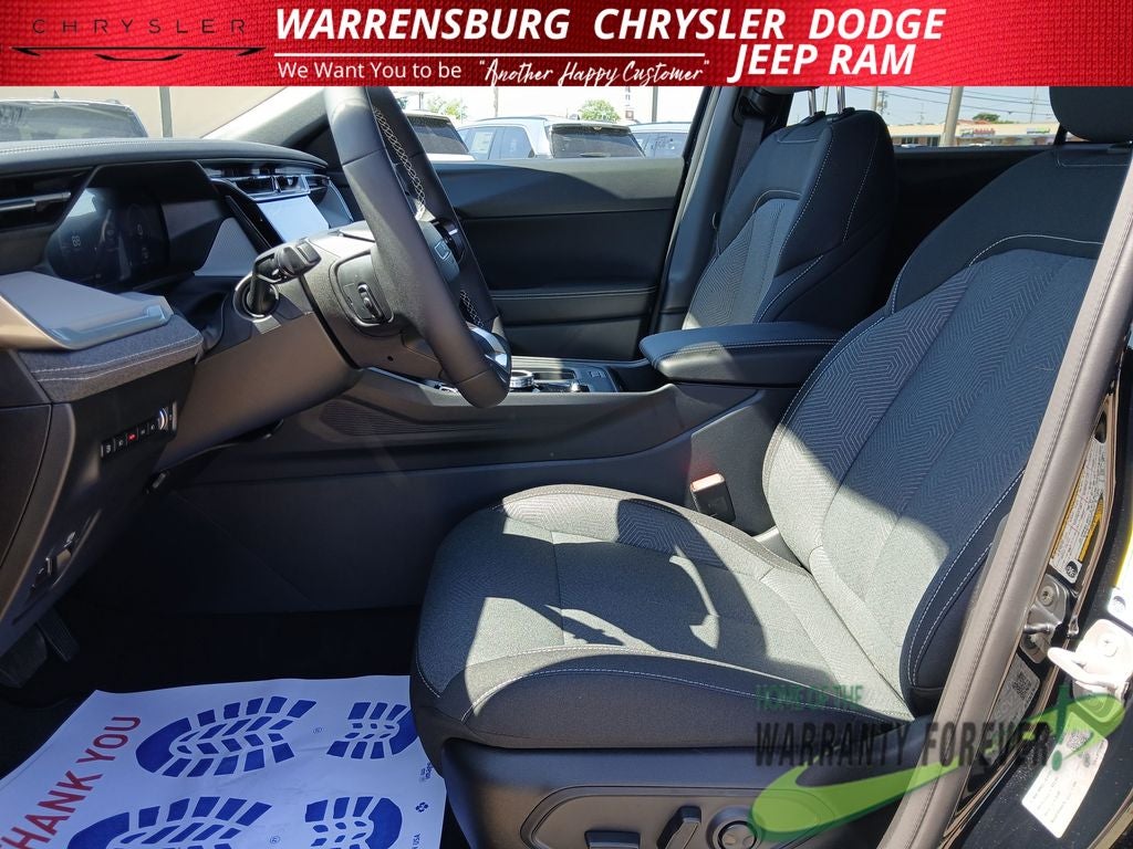 2026 Jeep Cherokee CHEROKEE LAREDO 4X4