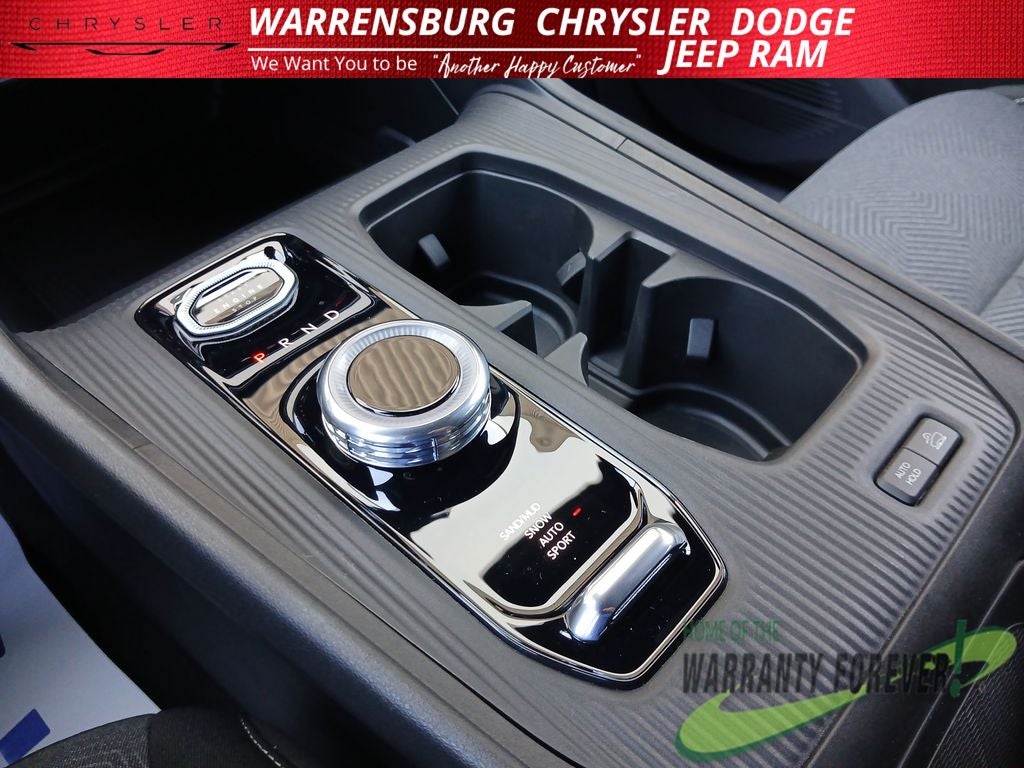 2026 Jeep Cherokee CHEROKEE LAREDO 4X4