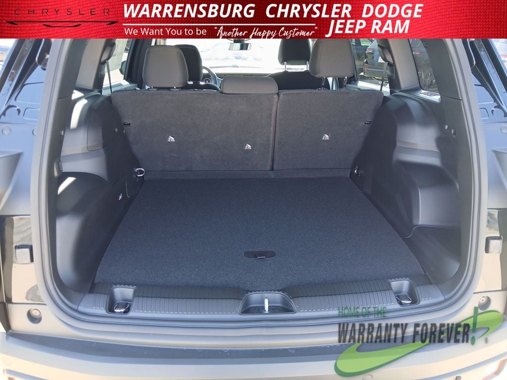 2026 Jeep Cherokee CHEROKEE LAREDO 4X4