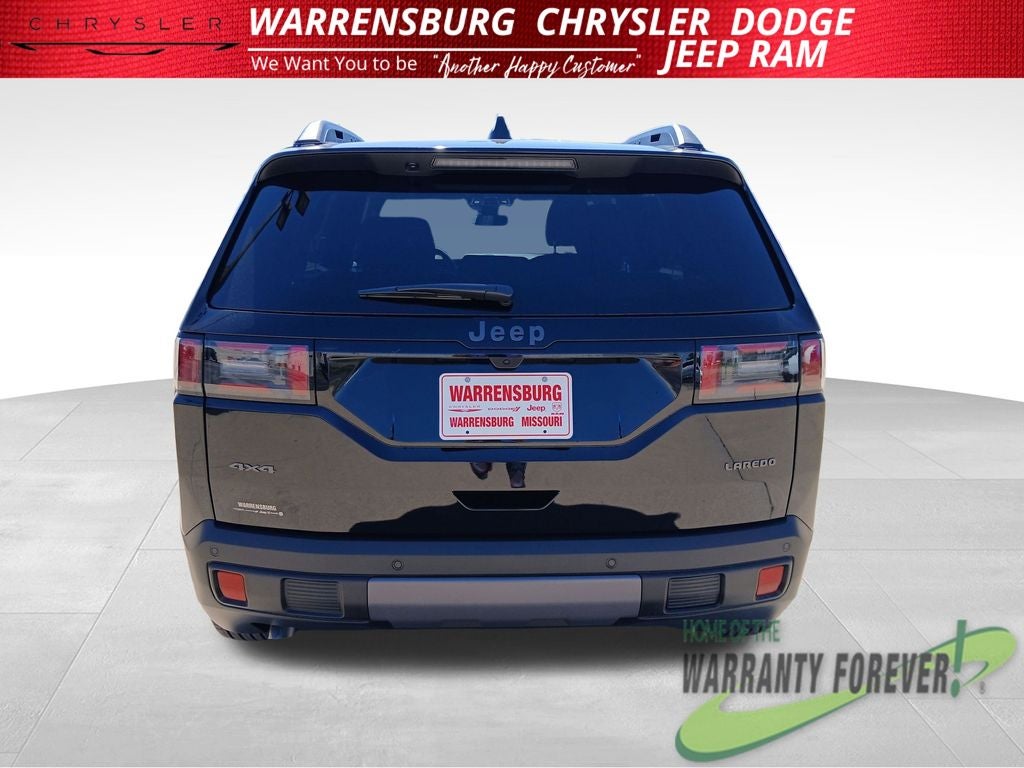 2026 Jeep Cherokee CHEROKEE LAREDO 4X4