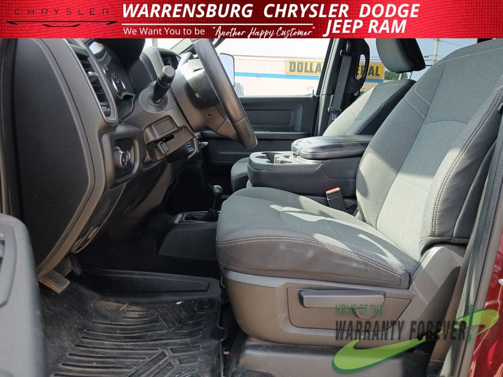 2021 RAM 3500 Tradesman Crew Cab 4x4 6'4' Box