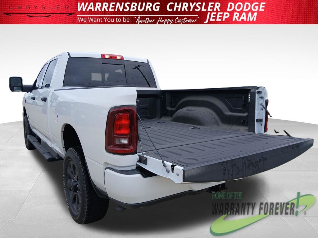 2026 RAM 2500 Black Express Crew Cab 4x4 6'4' Box