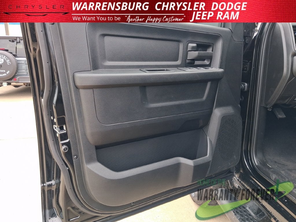 2027 RAM Ram 2500 RAM 2500 BLACK EXPRESS CREW CAB 4X4 6'4' BOX