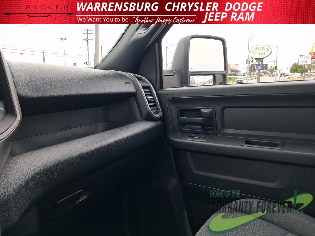 2027 RAM Ram 2500 RAM 2500 BLACK EXPRESS CREW CAB 4X4 6'4' BOX