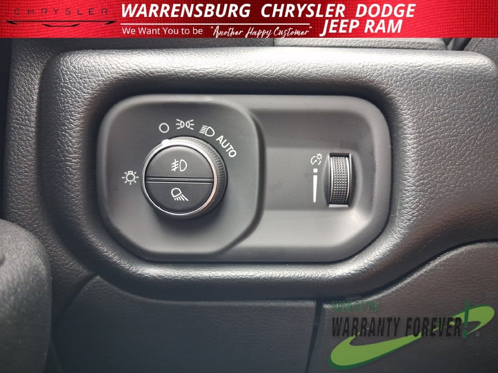 2027 RAM Ram 2500 RAM 2500 BLACK EXPRESS CREW CAB 4X4 6'4' BOX