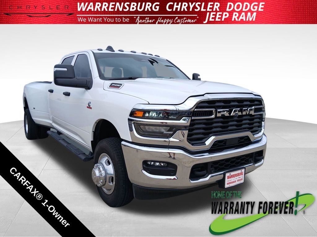 2026 RAM 3500 Tradesman Crew Cab 4x4 8' Box