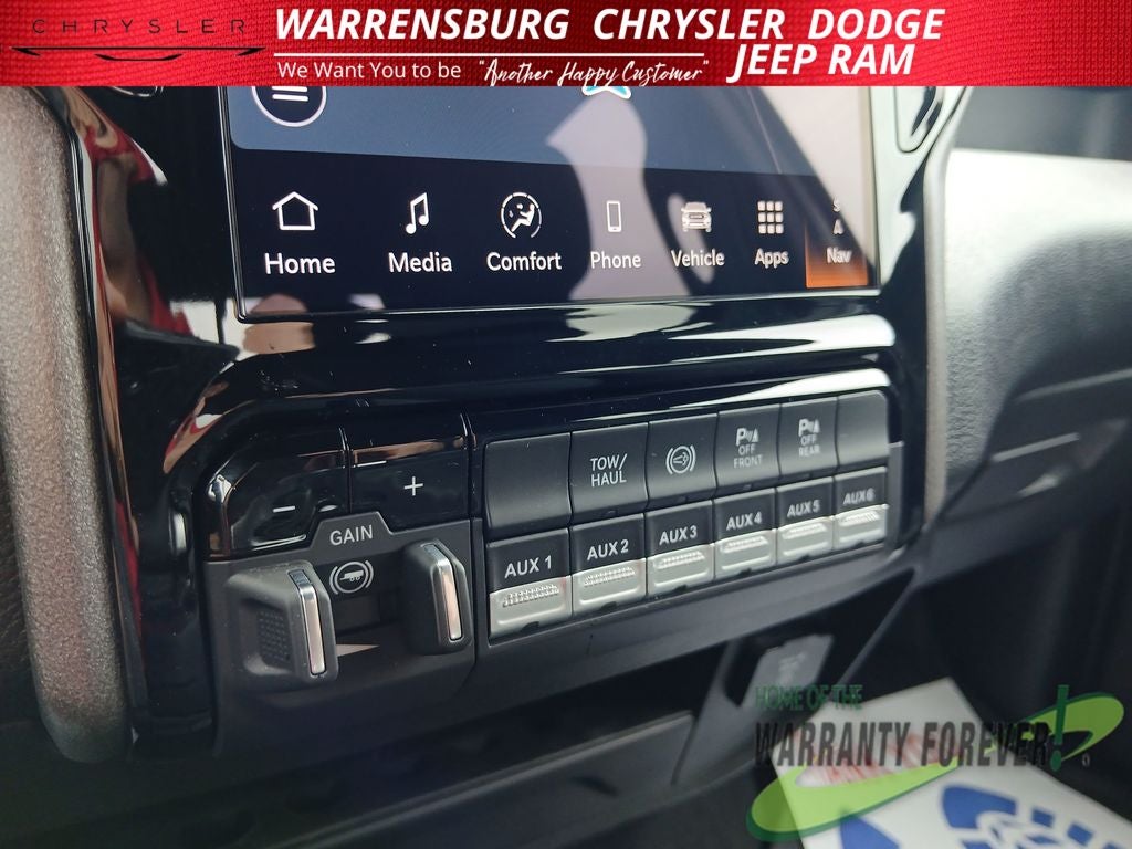 2026 RAM 3500 Tradesman Crew Cab 4x4 8' Box
