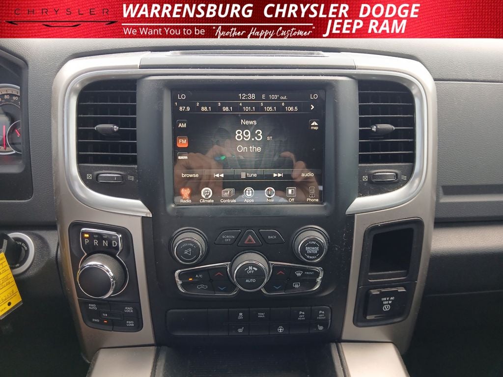 2017 RAM 1500 Big Horn Crew Cab 4x4 5'7' Box