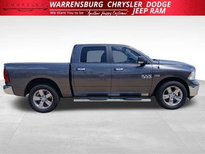 2017 RAM 1500 Big Horn Crew Cab 4x4 5'7' Box