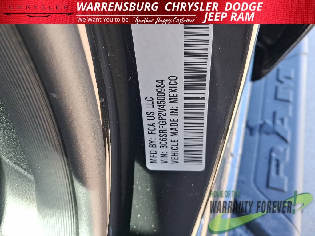 2027 RAM Ram 1500 RAM 1500 EXPRESS CREW CAB 4X4 5'7' BOX