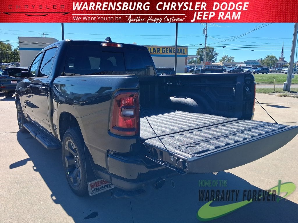 2027 RAM Ram 1500 RAM 1500 EXPRESS CREW CAB 4X4 5'7' BOX