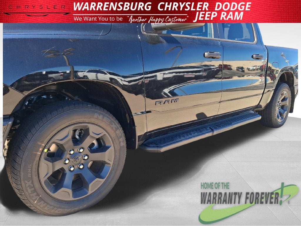 2027 RAM Ram 1500 RAM 1500 EXPRESS CREW CAB 4X4 5'7' BOX