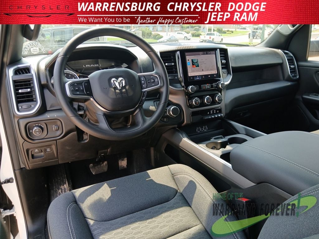 2026 RAM 1500 RAM 1500 EXPRESS CREW CAB 4X4 5'7' BOX