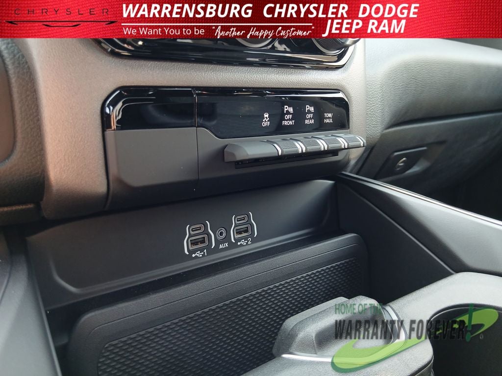 2026 RAM 1500 RAM 1500 EXPRESS CREW CAB 4X4 5'7' BOX
