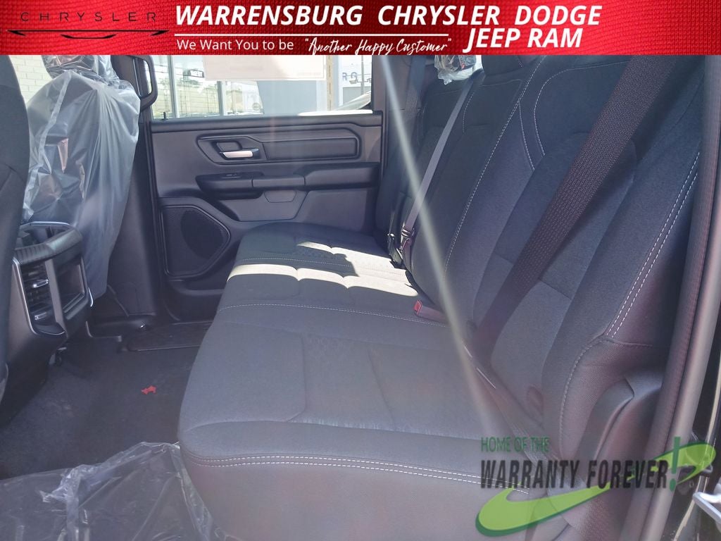 2026 RAM Ram 1500 RAM 1500 EXPRESS CREW CAB 4X4 5'7' BOX