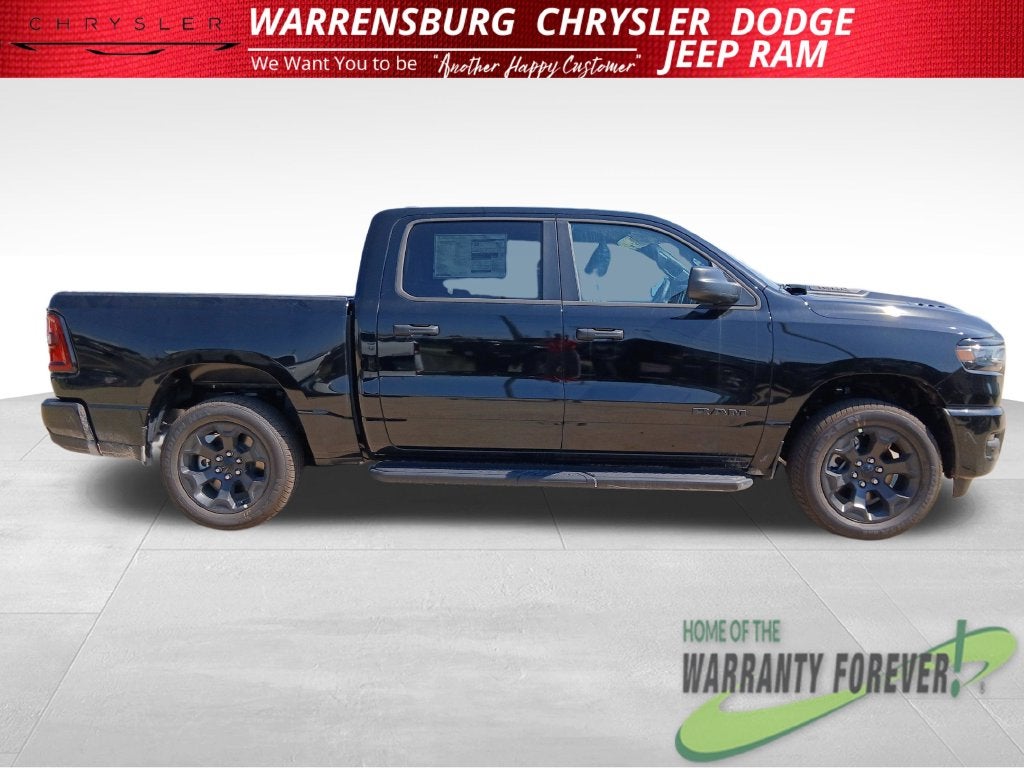 2026 RAM Ram 1500 RAM 1500 EXPRESS CREW CAB 4X4 5'7' BOX