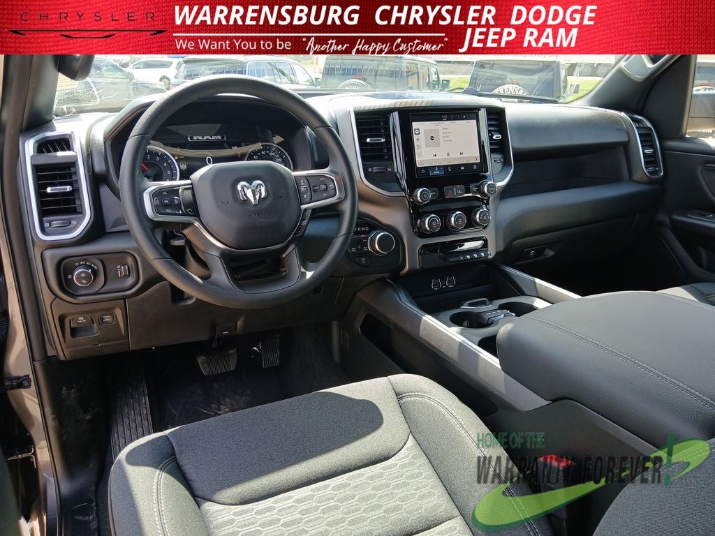 2026 RAM Ram 1500 RAM 1500 EXPRESS CREW CAB 4X4 5'7' BOX